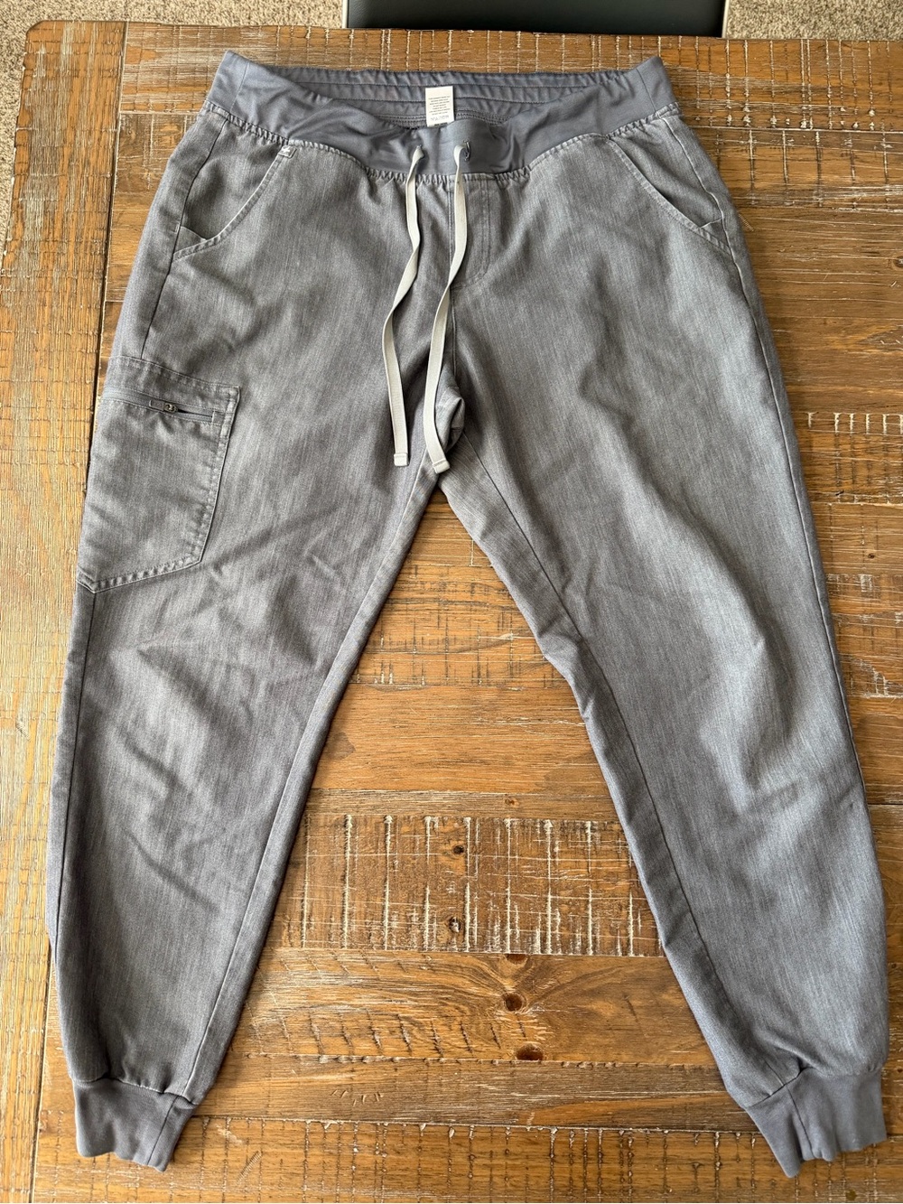 Figs Gray Drawstring Cargo Joggers Scrubs